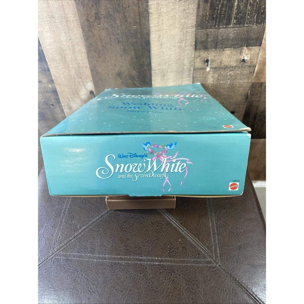 Vintage 1997 Disney Snow White Seven Dwarfs Wedding Doll Mattel #18958‎ New